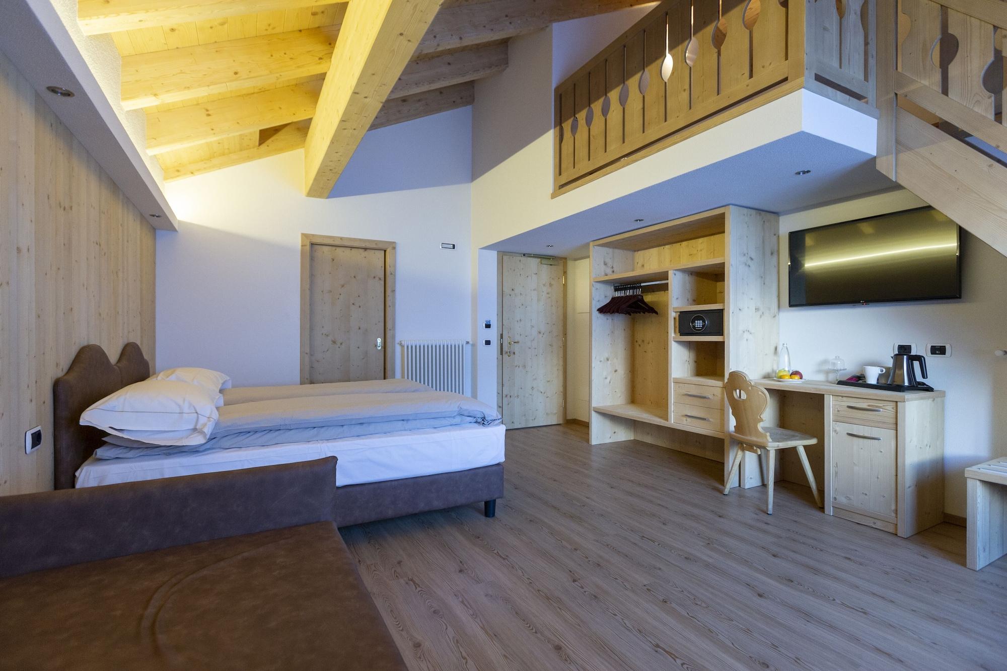 Hotel "La Suisse" Livigno Eksteriør billede