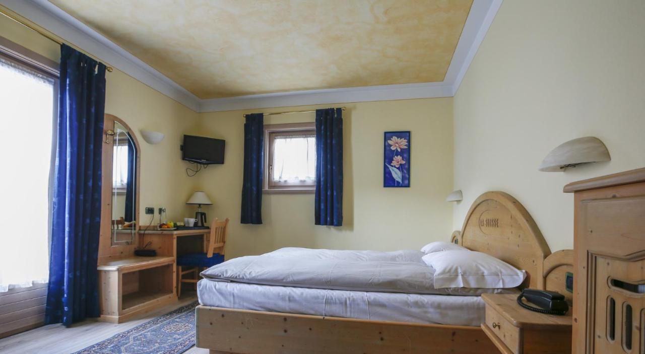 Hotel "La Suisse" Livigno Eksteriør billede