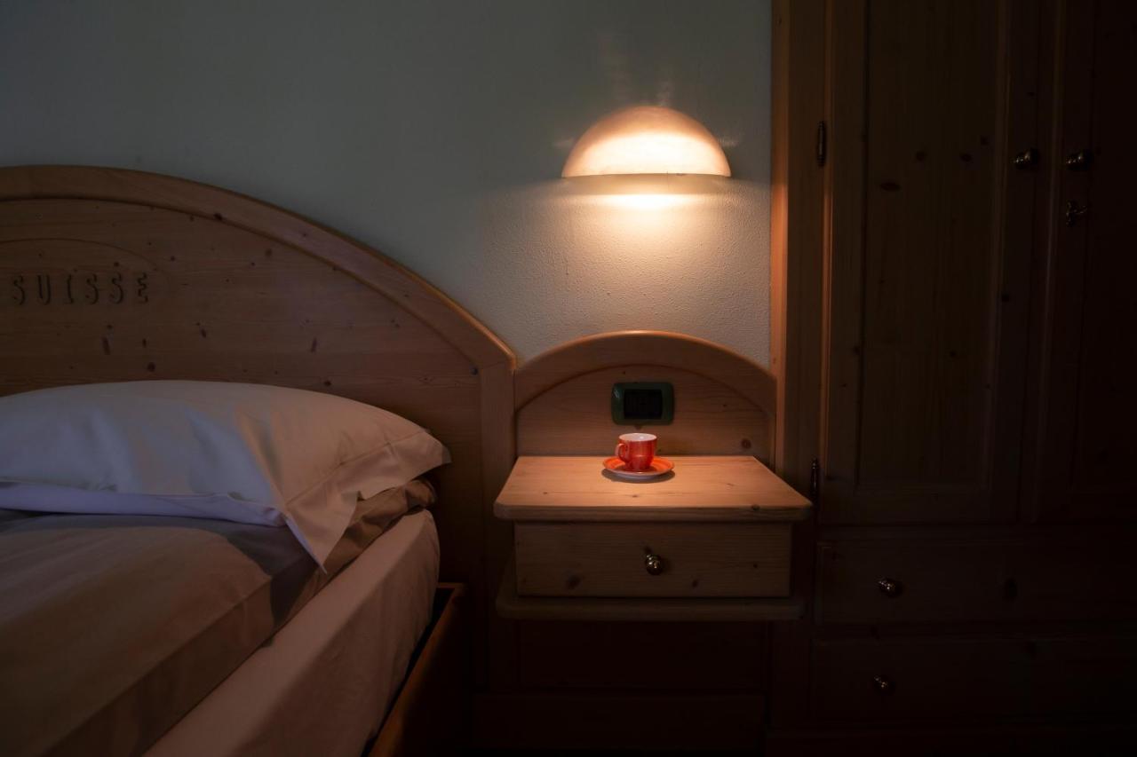 Hotel "La Suisse" Livigno Eksteriør billede