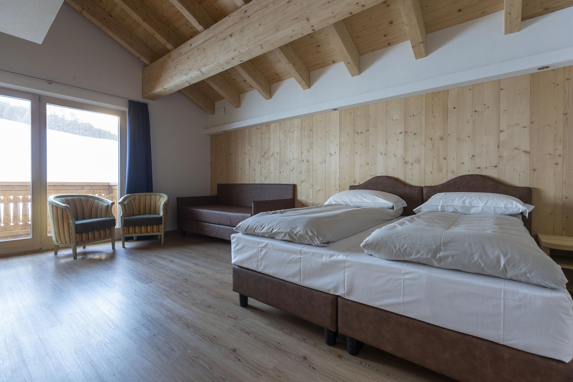 Hotel "La Suisse" Livigno Eksteriør billede