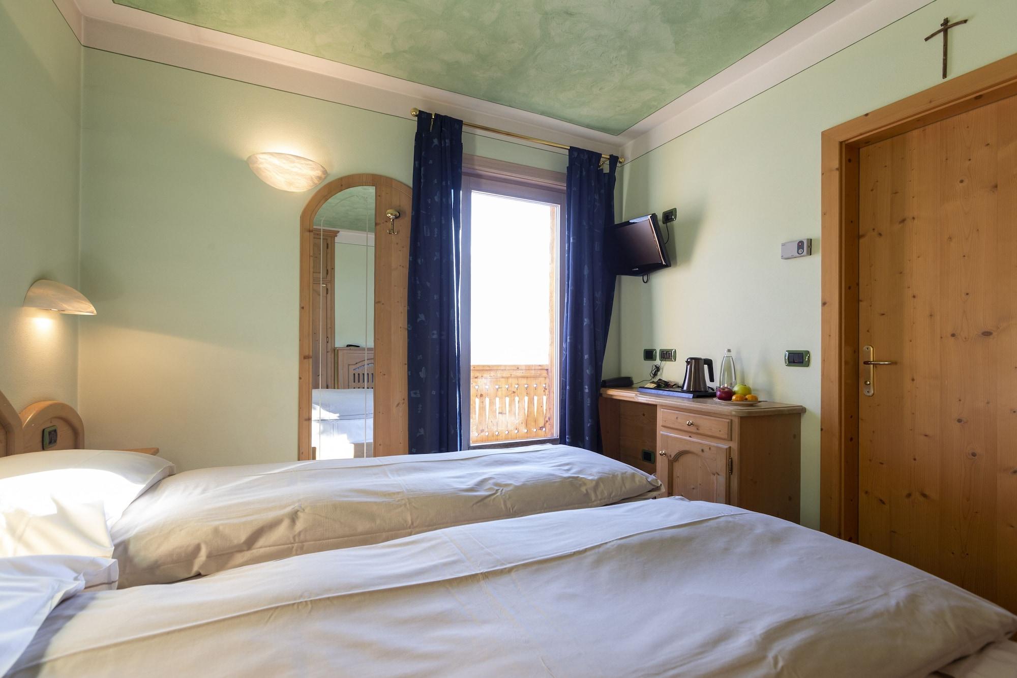 Hotel "La Suisse" Livigno Eksteriør billede