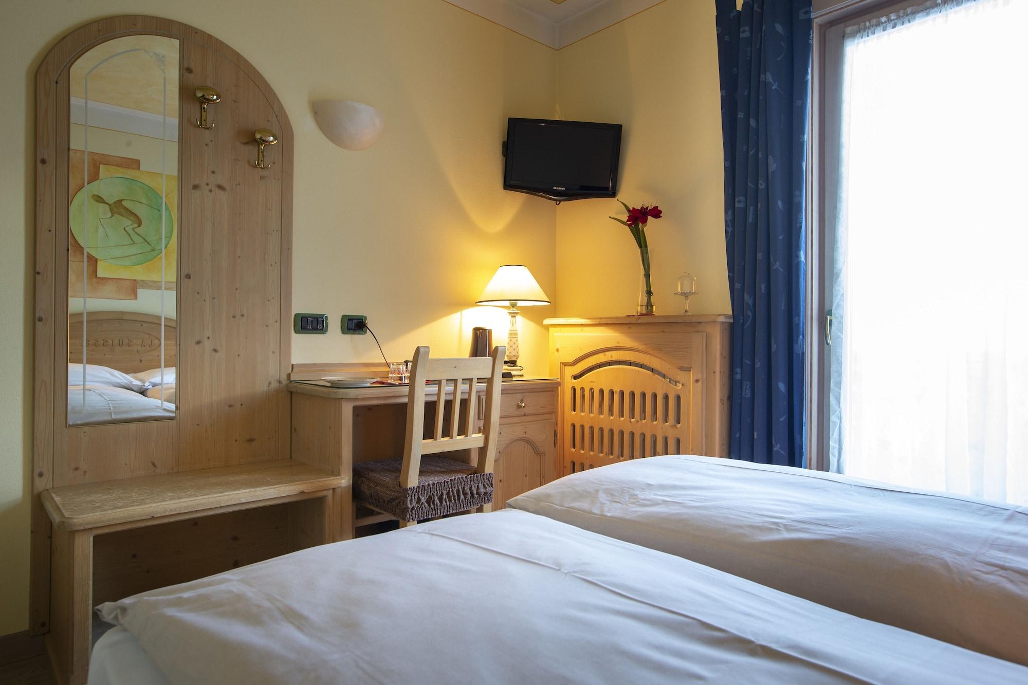 Hotel "La Suisse" Livigno Eksteriør billede