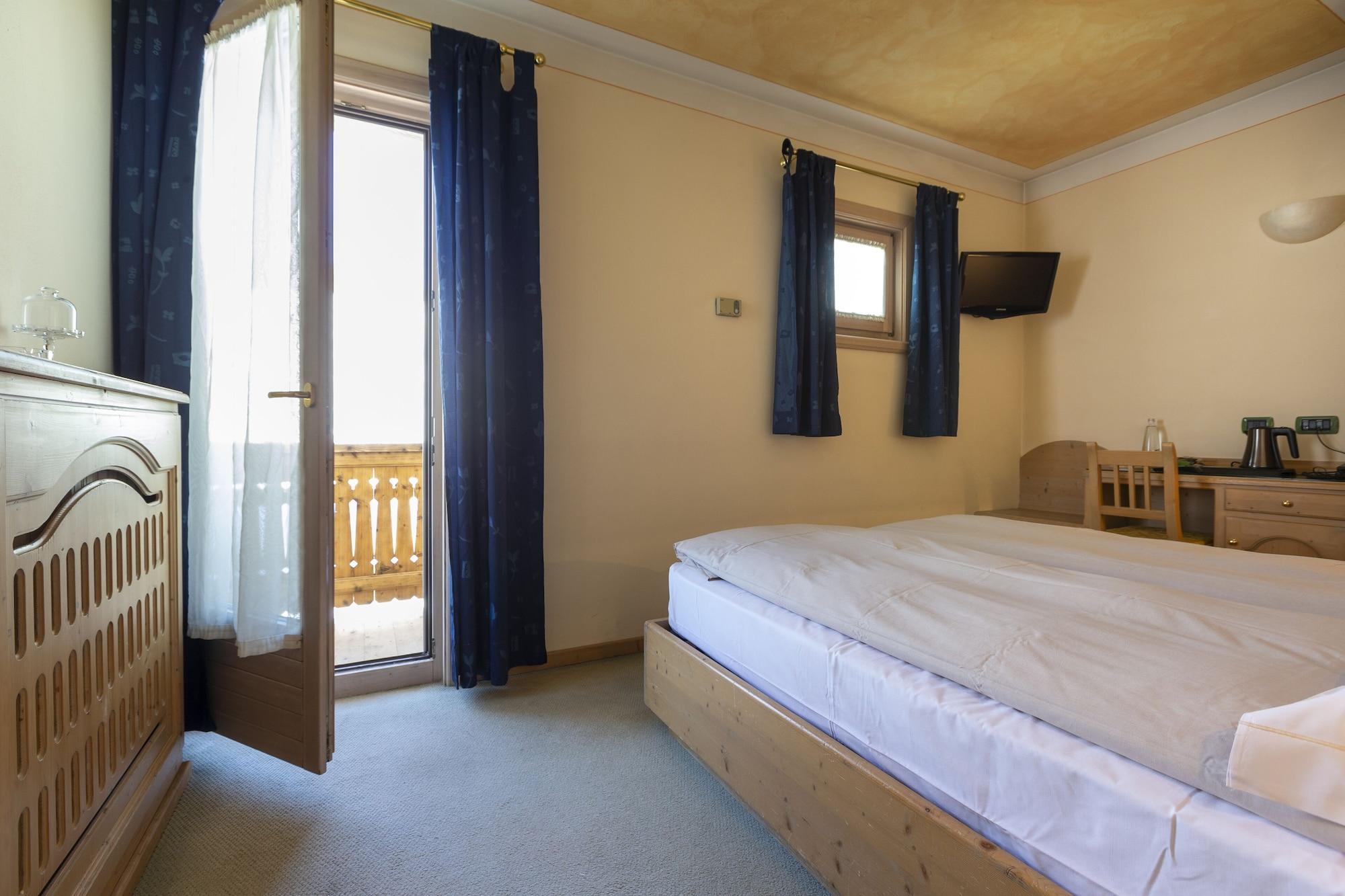 Hotel "La Suisse" Livigno Eksteriør billede