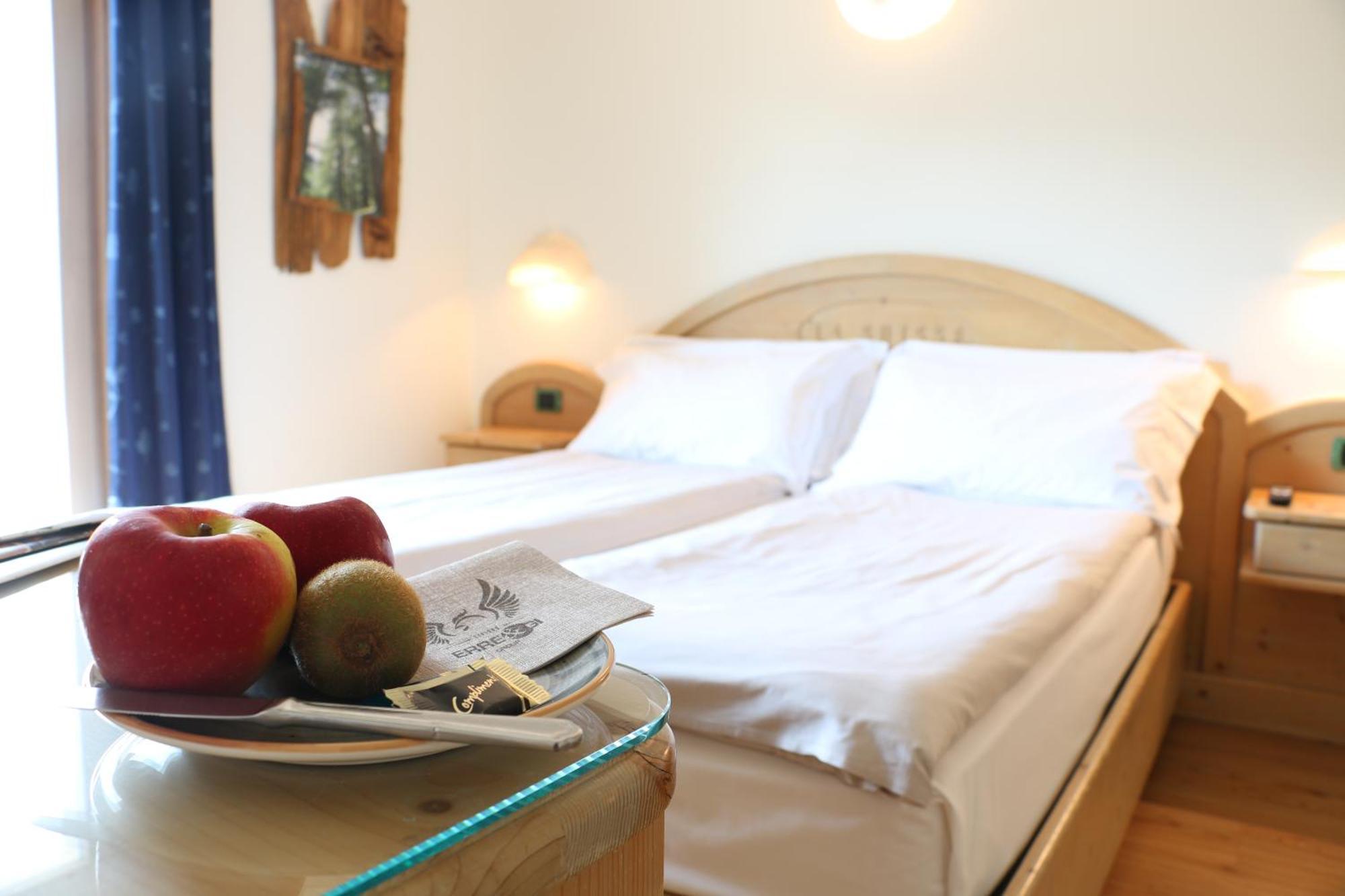 Hotel "La Suisse" Livigno Eksteriør billede