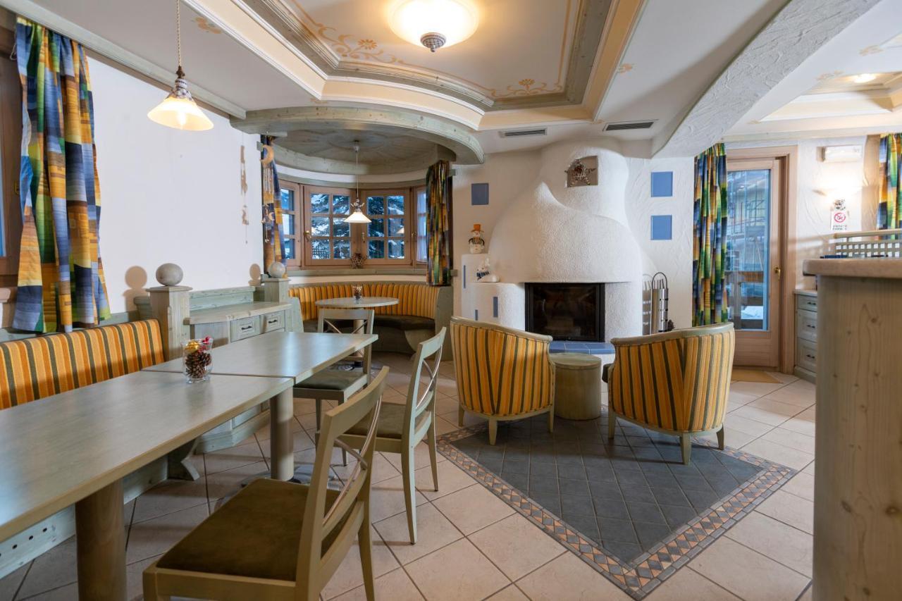 Hotel "La Suisse" Livigno Eksteriør billede