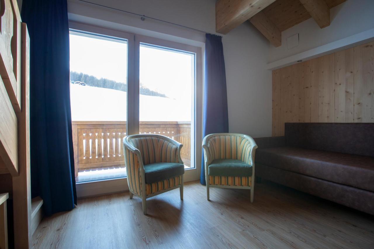 Hotel "La Suisse" Livigno Eksteriør billede